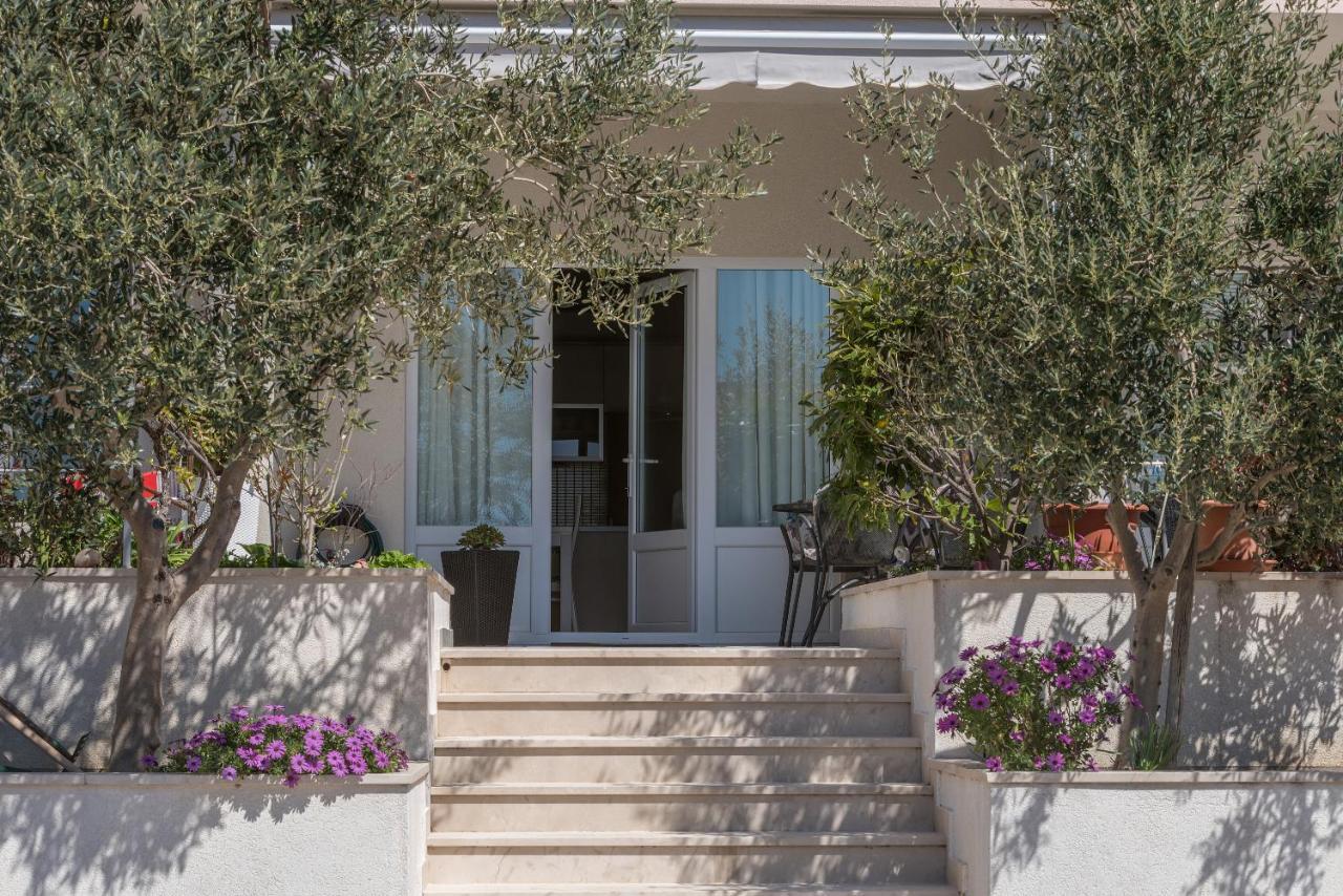 Long Apartment Makarska Extérieur photo
