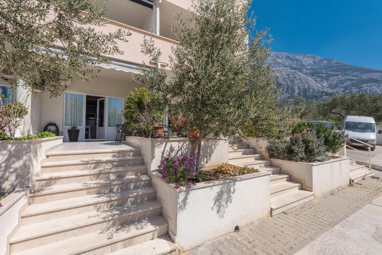 Long Apartment Makarska Extérieur photo